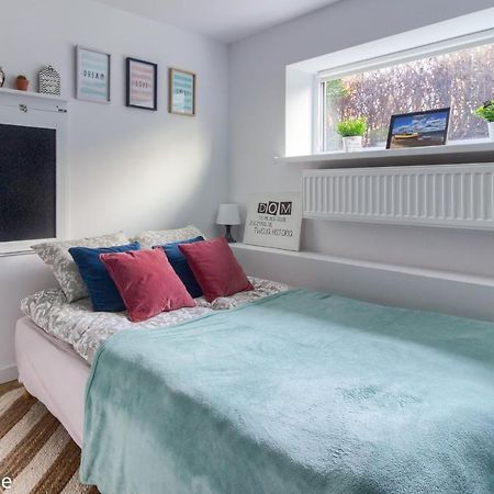 M&R Apartament Smart&Bright Batorego 16, Netflix, Free Wifi, Metro I Park Pole Mokotowskie, Stodola, Self Check-In, 5 Minut Od Centrum Варшава Экстерьер фото