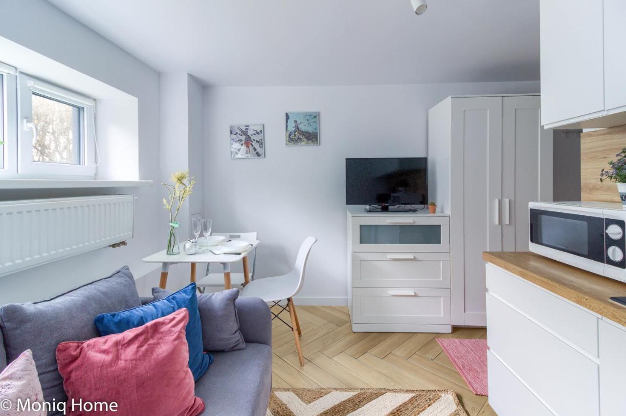 M&R Apartament Smart&Bright Batorego 16, Netflix, Free Wifi, Metro I Park Pole Mokotowskie, Stodola, Self Check-In, 5 Minut Od Centrum Варшава Экстерьер фото