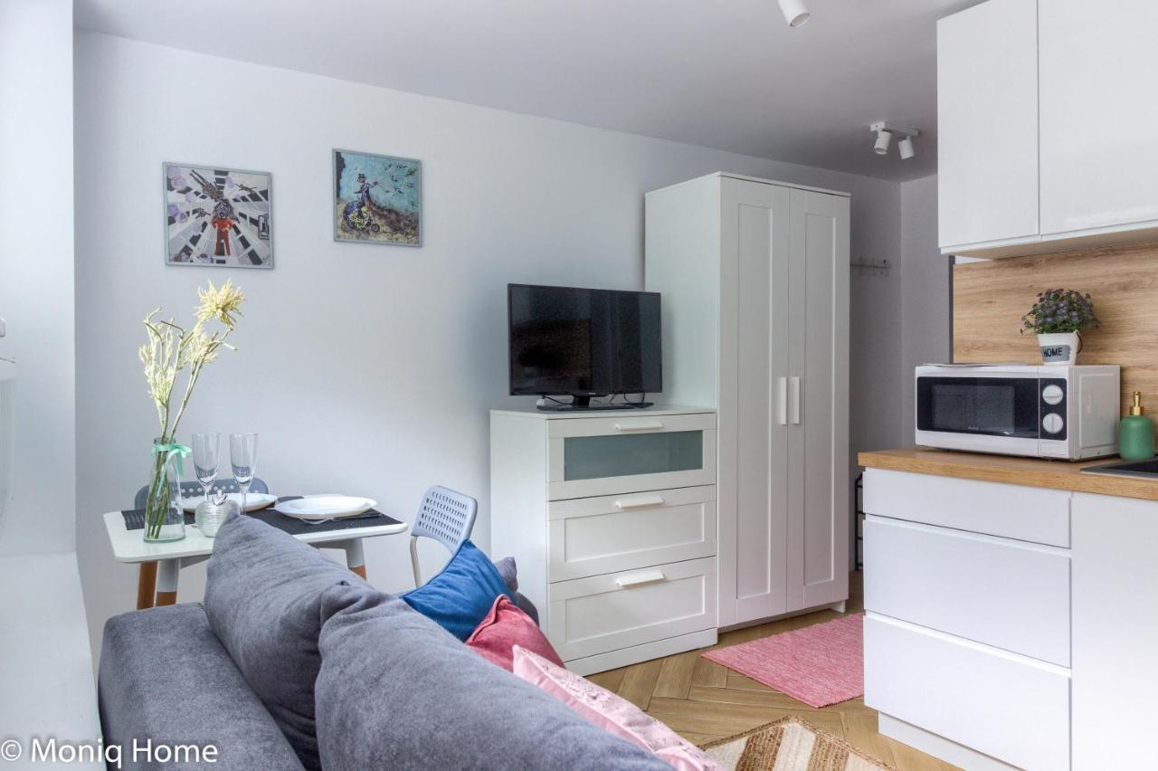 M&R Apartament Smart&Bright Batorego 16, Netflix, Free Wifi, Metro I Park Pole Mokotowskie, Stodola, Self Check-In, 5 Minut Od Centrum Варшава Экстерьер фото