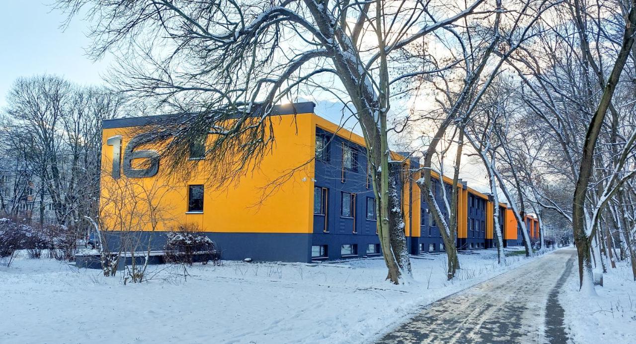 M&R Apartament Smart&Bright Batorego 16, Netflix, Free Wifi, Metro I Park Pole Mokotowskie, Stodola, Self Check-In, 5 Minut Od Centrum Варшава Экстерьер фото